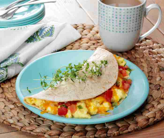 Fiesta breakfast wraps