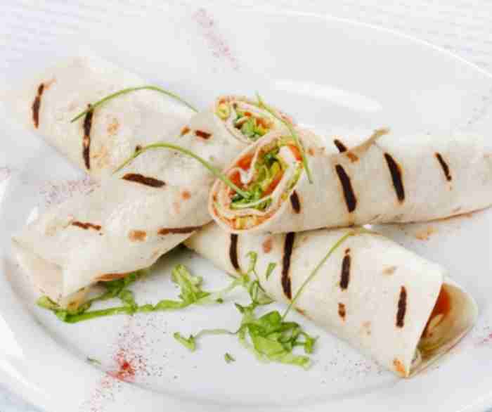 Turkey & cheese tortilla wraps